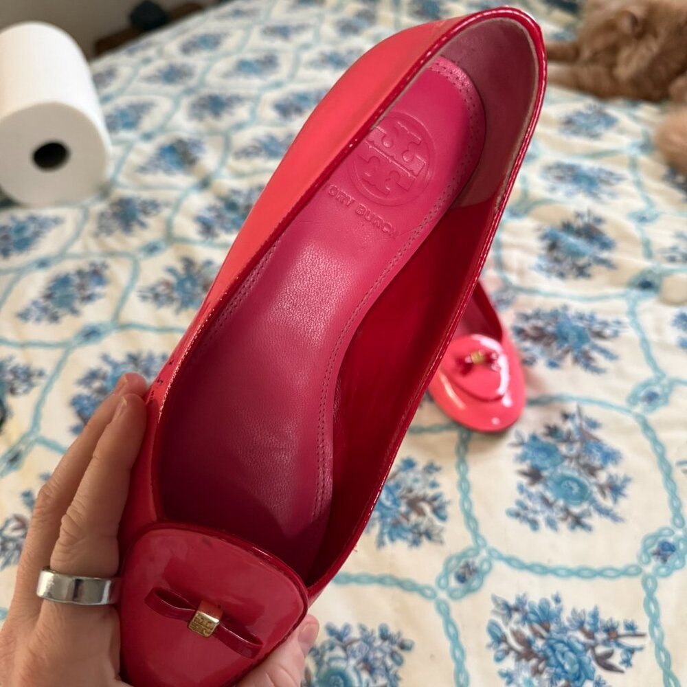 Tory Burch Pink Flats with Decorative Bow - Picture 3 of 6